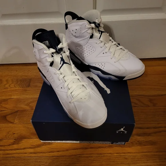 Jordan 6 Retro Midnight Navy